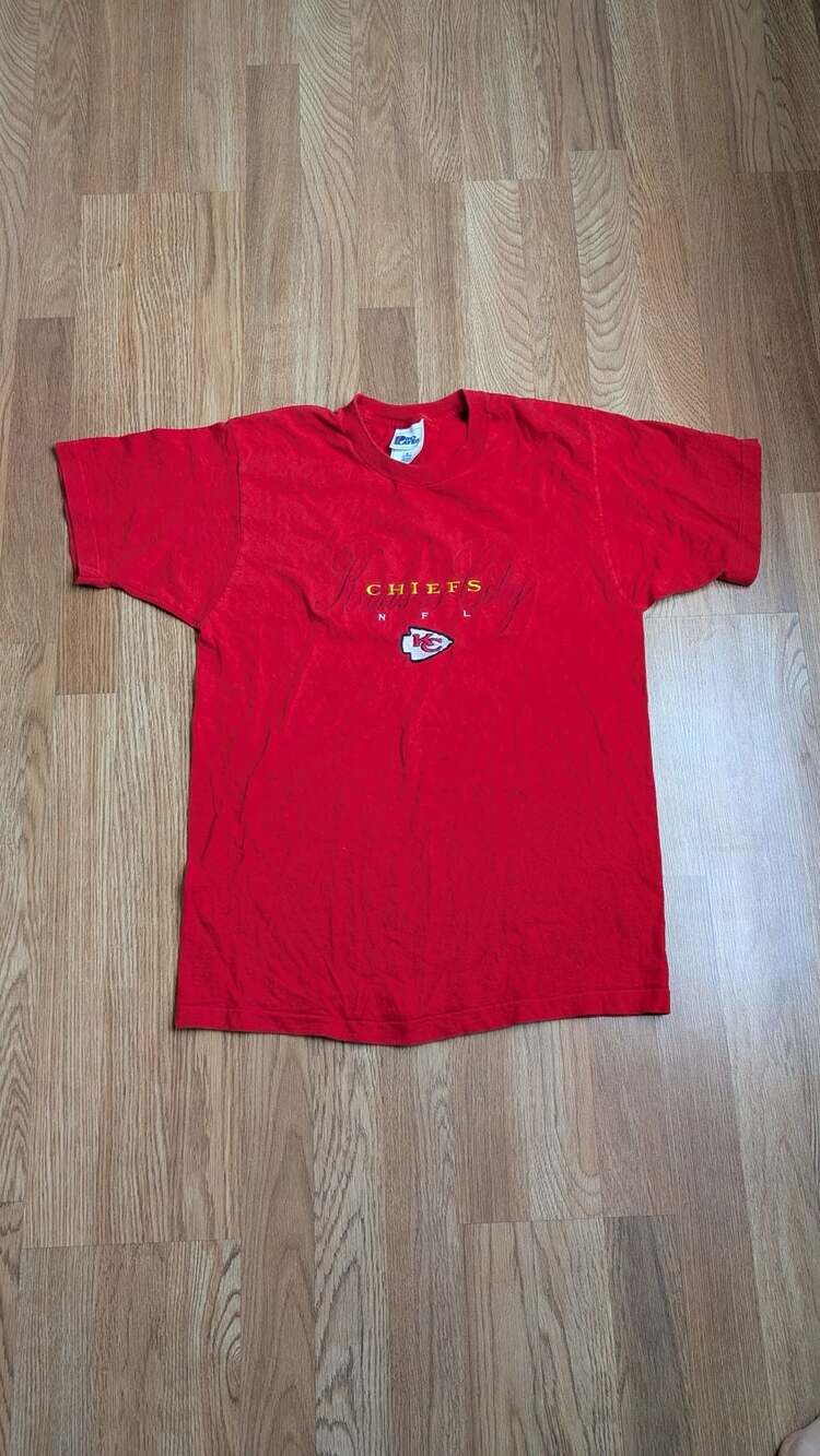 Vtg 90s Kansas City Chiefs Pro Player T-Shirt Size Medium Single Stitch